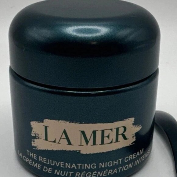 2X La Mer The Rejuvenating Night Cream 2 fl. oz/60ml - Picture 2 of 3